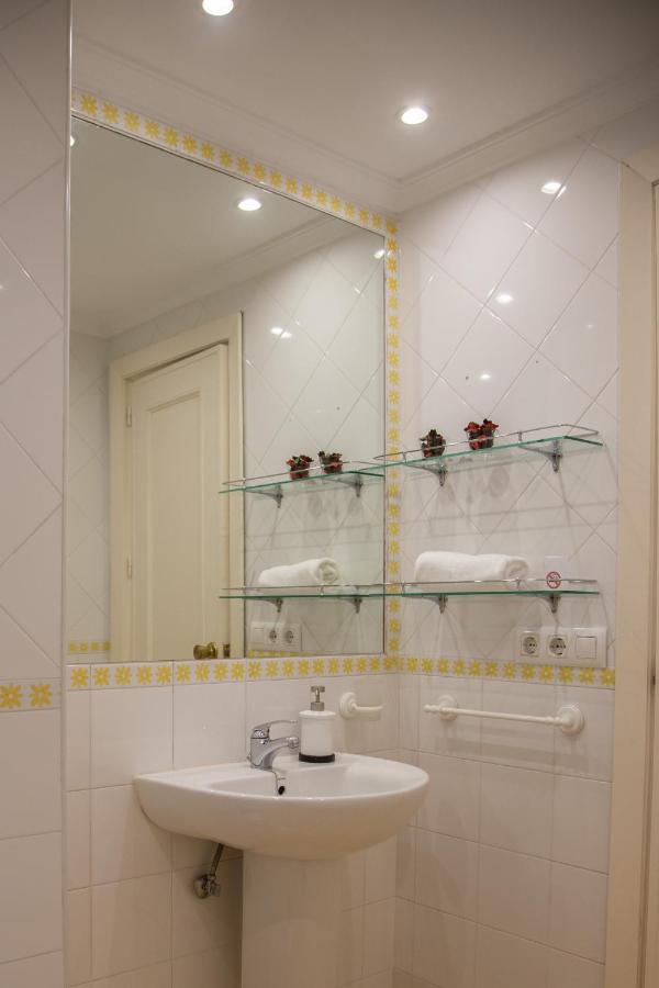 Ispal Apartment & Parking Seville Historic Center Vutse06601 Екстер'єр фото