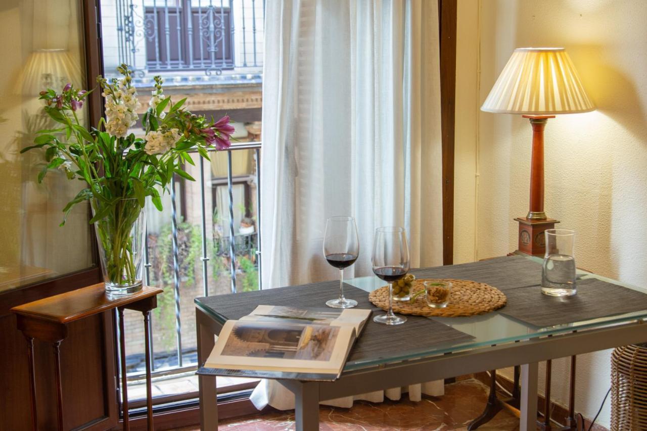 Ispal Apartment & Parking Seville Historic Center Vutse06601 Екстер'єр фото