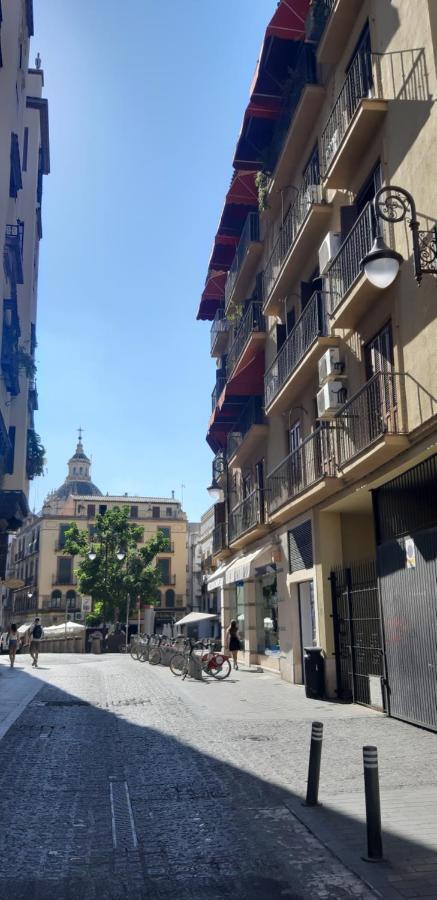 Ispal Apartment & Parking Seville Historic Center Vutse06601 Екстер'єр фото